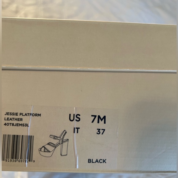 Jessie Platform Sandals - Picture 3 of 4